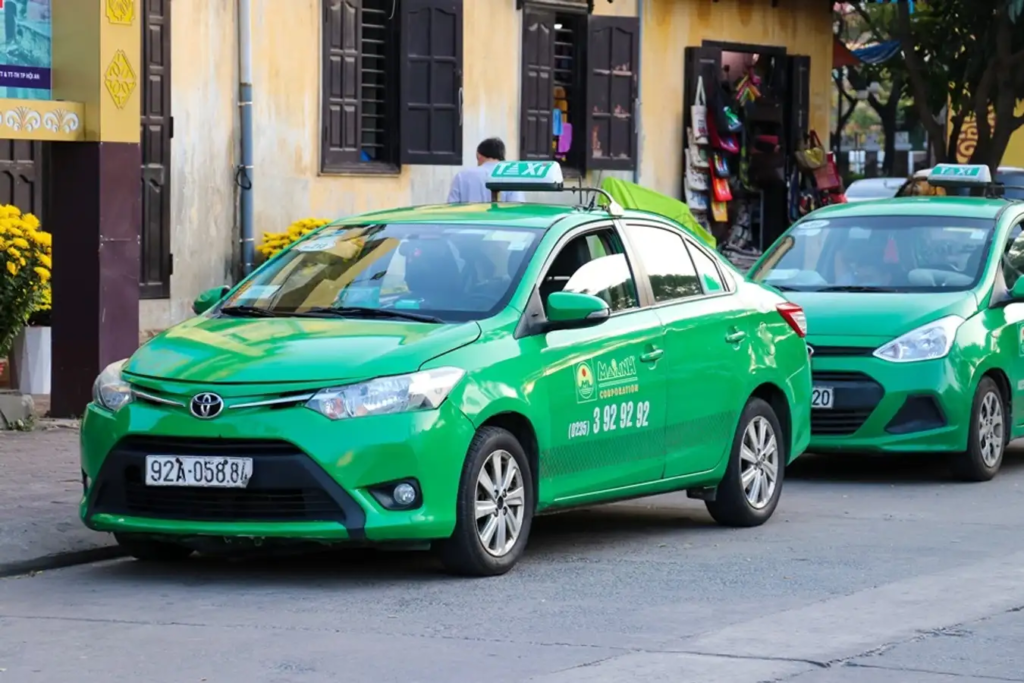 Dịch vụ thuê xe taxi tại Bình Dương - Công ty Thuê Xe Huy Đạt